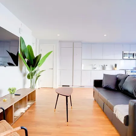 Modern Apartment W Easy Access To Dc Landmarks